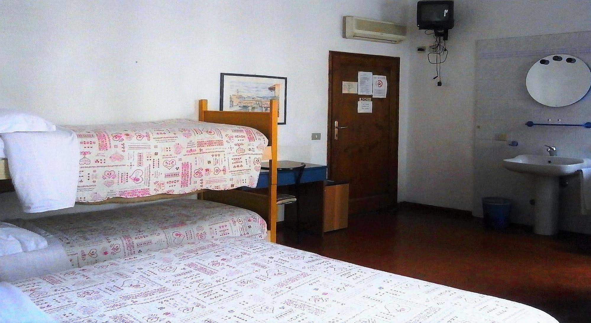 Sogni D'Oro Guest House Florence Luaran gambar